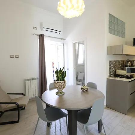 La Rosa Dei Venti Apartment *